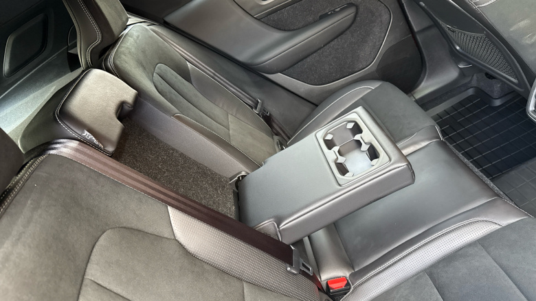 Volvo Xc40 2.0 T5 R DESIGN 5dr AWD Geartronic Petrol Estate